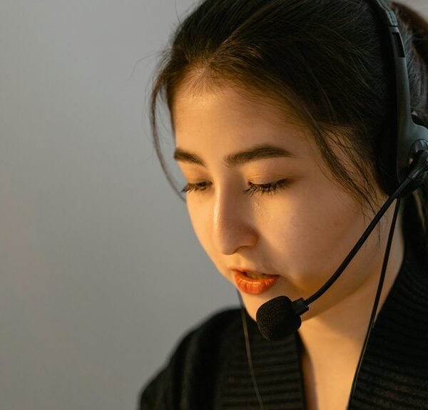customer support contact number